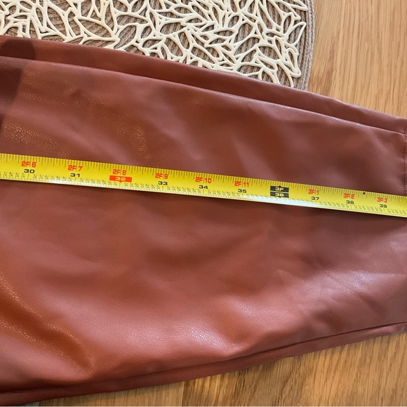 Fabletics Rust Pants - Picture 10 of 10